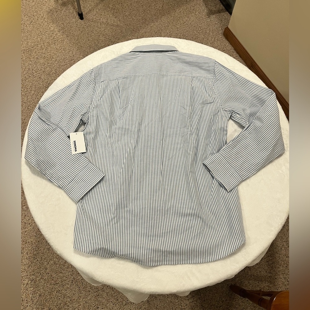 Men's Sonoma Goods For Life Long Sleeve Perfect Length Button-Down Shirt-Medium - Picture 5 of 8